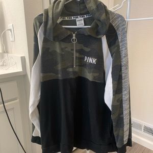 Camo VS Half Zip Hoodie